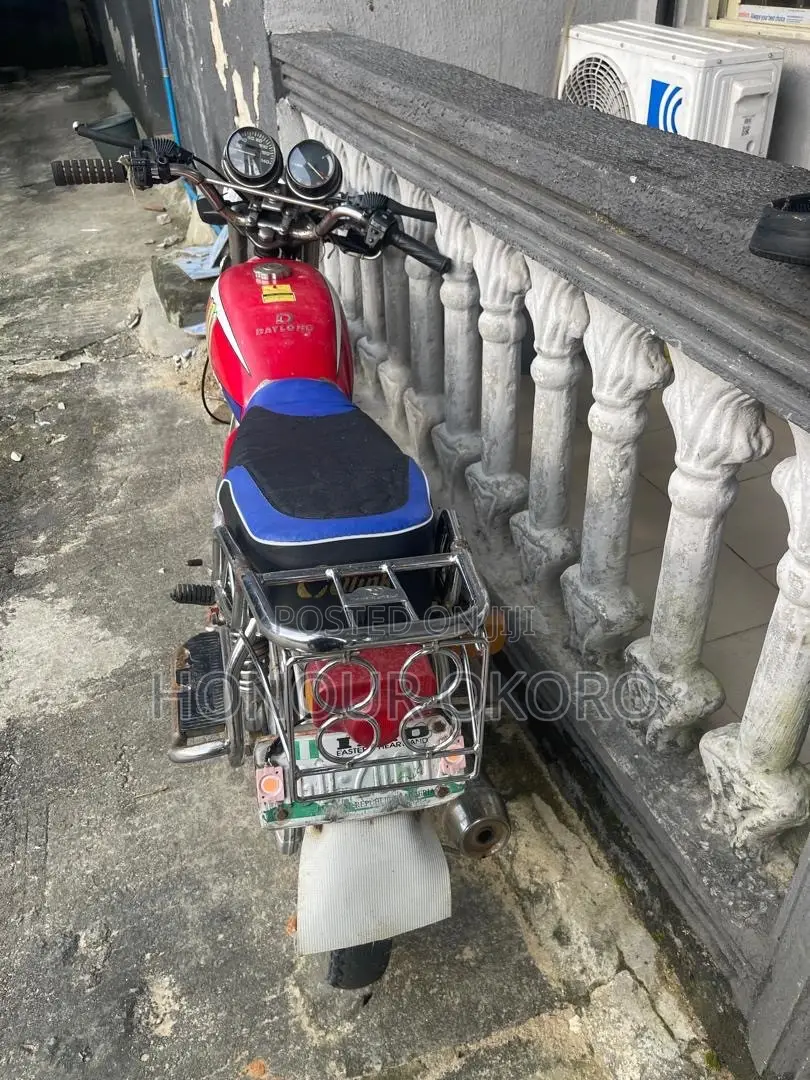 Daylong DL150-IT 2010 Red