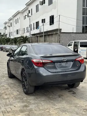 Toyota Corolla S 4dr Sedan (1.8L 4cyl CVT) 2014 Gray