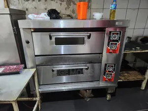 Industrial Gas Bakery Deck Oven and Mixed donutGood Condition