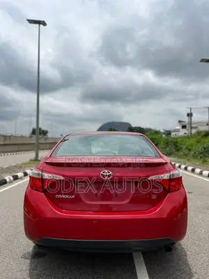 Toyota Corolla S 4dr Sedan (1.8L 4cyl CVT) 2015 Red
