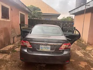 Toyota Corolla 2012