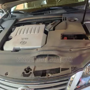 Lexus ES 2012 Silver