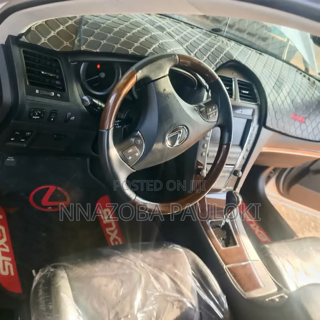 Lexus ES 2012 Silver