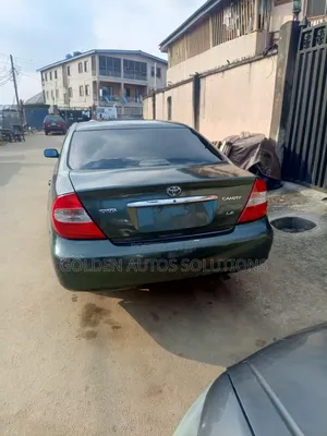 Toyota Camry 2004