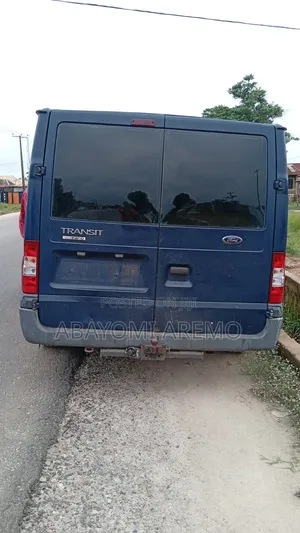 Ford Transit 2005 Blue