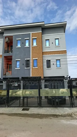 Mini Flat in Fola Agoro for rent