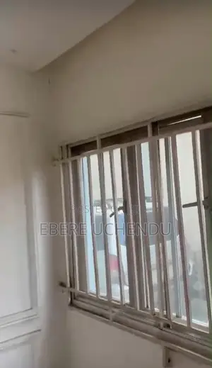 2bdrm Block of Flats in Aguda Surulere for rent