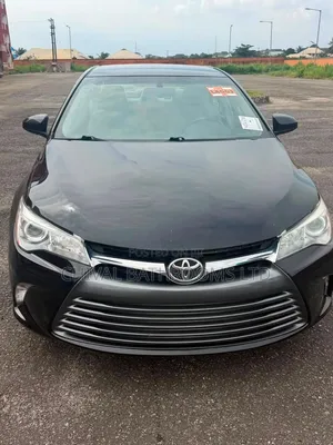 Toyota Camry 2016 Black