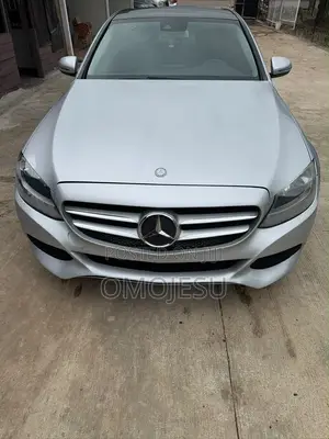 Mercedes-Benz C300 Sport 4Matic Sedan AWD (2.0L 4cyll 7A) 2016 Silver