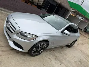 Mercedes-Benz C300 Sport 4Matic Sedan AWD (2.0L 4cyll 7A) 2016 Silver