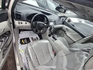 Toyota Venza 2015 White