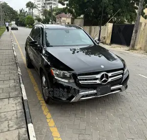 Mercedes-Benz GLC-Class 2017 Black