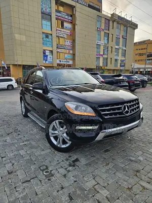Mercedes-Benz M Class ML 350 4Matic 2012 Black