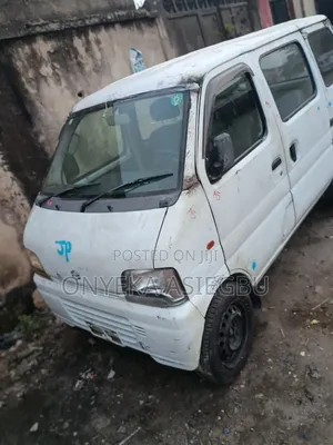 Suzuki Every 2005 White