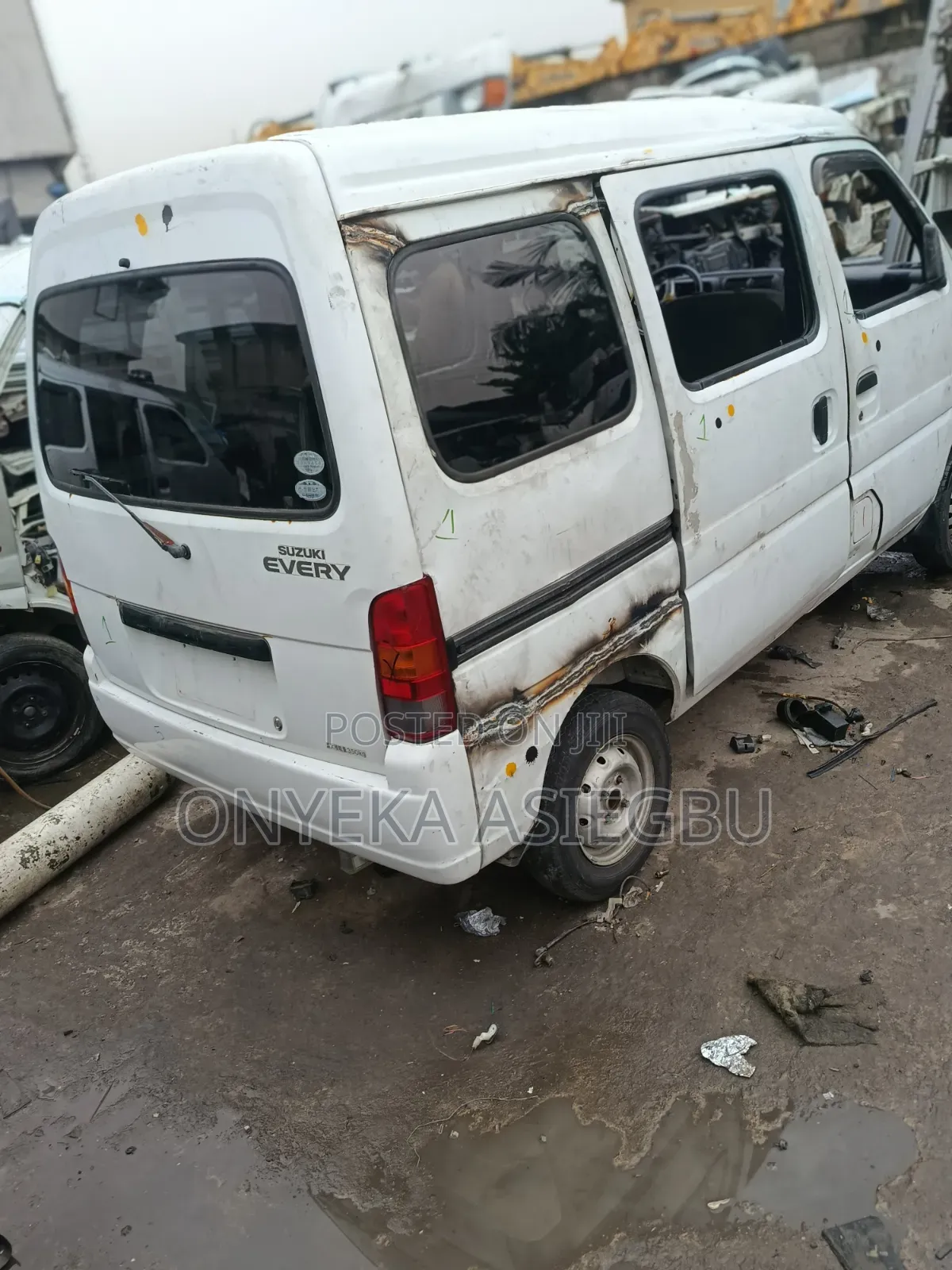 Suzuki Every 2005 White