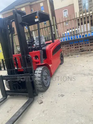 Electric Forklift 5tons