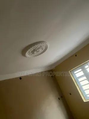 2bdrm Block of Flats in Abado Elewure, Oluyole for rent