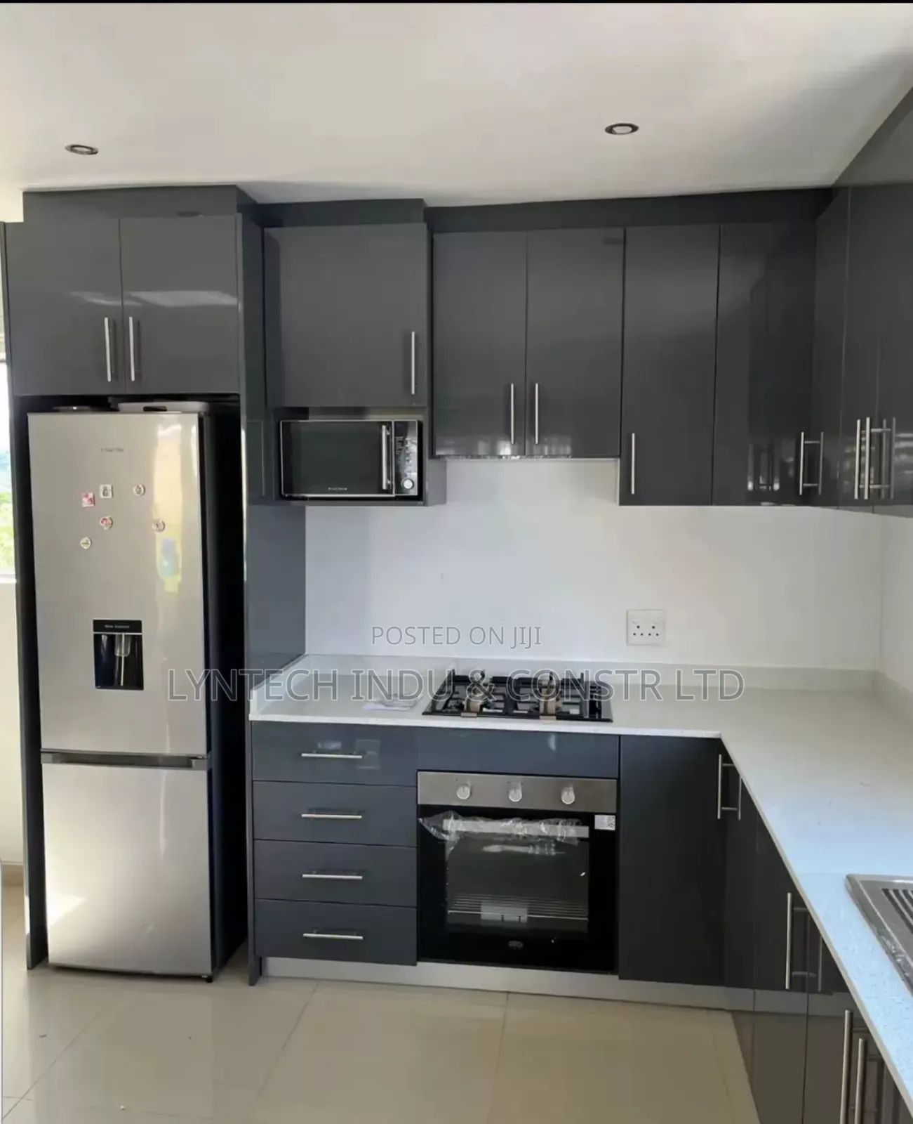 Standard Kitchen Cabin Setup