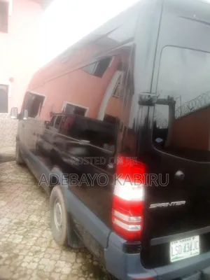 Mercedes-Benz eSprinter 2024 Black