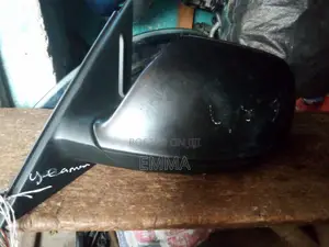 Left Side Mirror Audi Q5