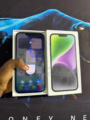 New Apple iPhone 14 Plus 128 GB Yellow
