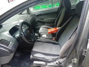 Honda Civic 2006 Silver
