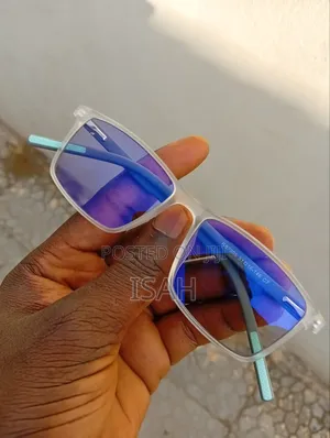 Photochromic Blue Cut Glass Transparent Frame