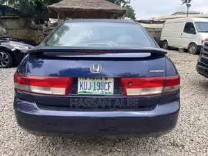 Honda Accord 2004 Blue
