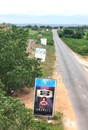 Luxora Garden City
