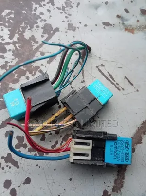 Toyota 4 Pin and 5 Pin Small Relay