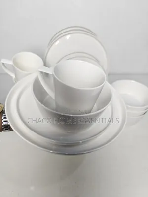 16-Piece Ceramic Dinnerware Set – Plain Minimalist White