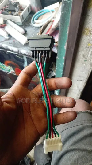 Tapping Glass Lifter