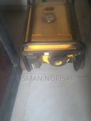 Firman SPG3000E2 2.5kVA Key Start Generator With Wheels