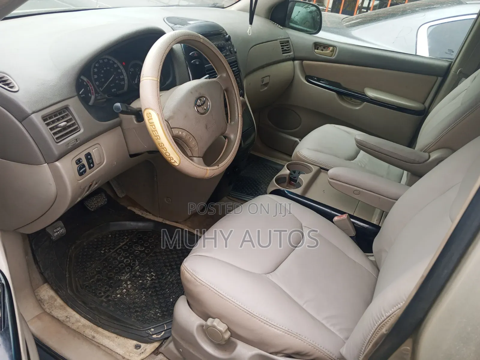 Toyota Sienna CE 2005 Gold