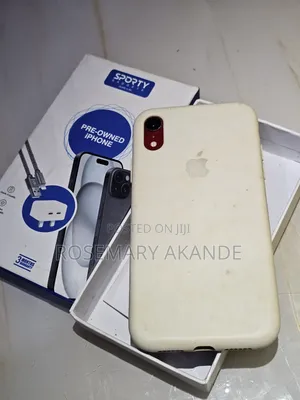 Apple iPhone XR 128 GB Red