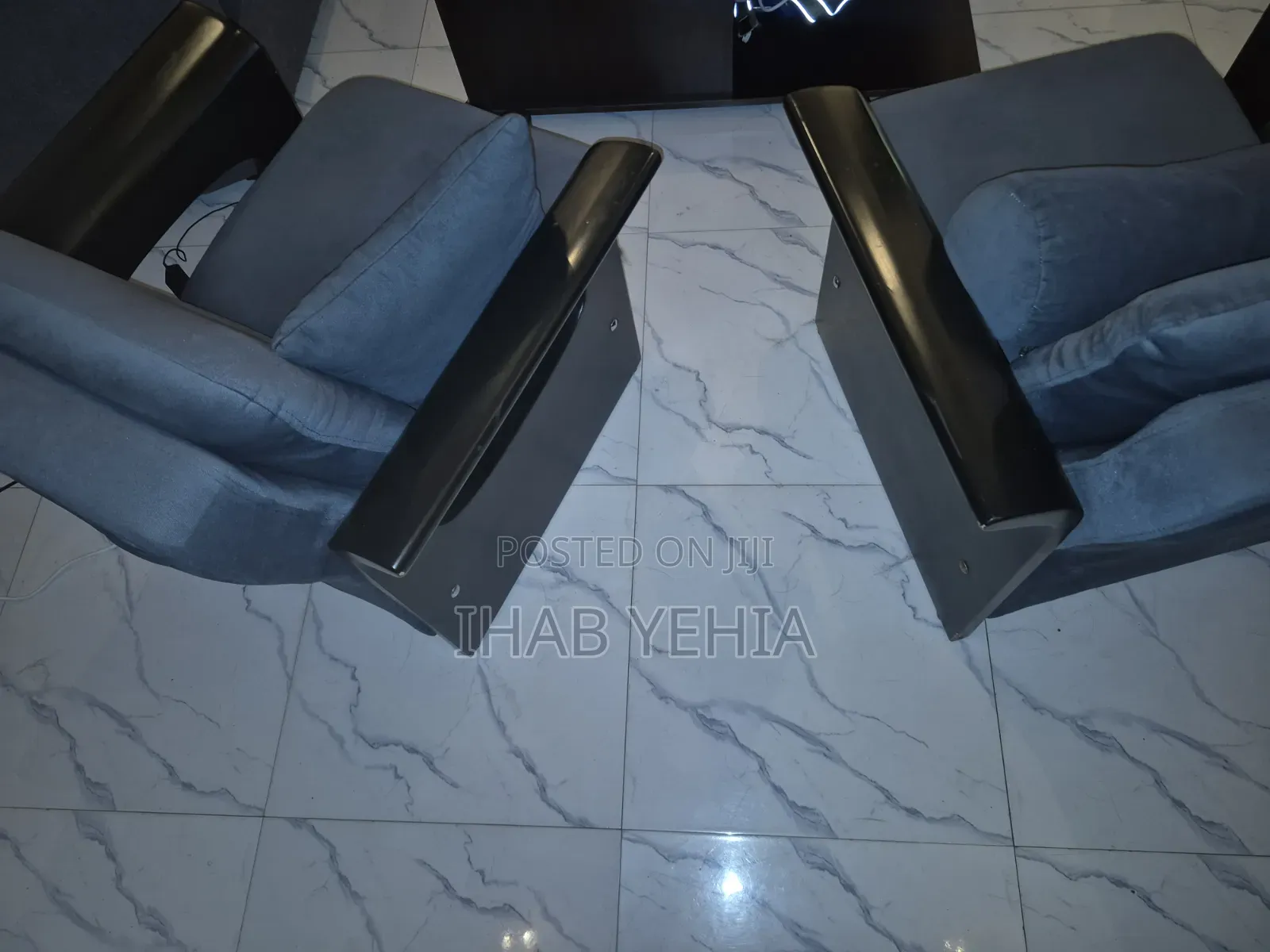 Sofa Single X2
