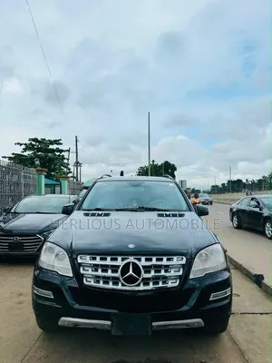 Mercedes-Benz M Class 2011 Black