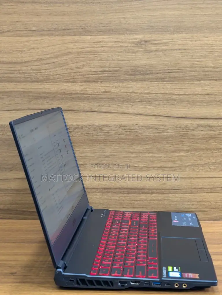 Laptop MSI GP65 Leopard 32GB Intel Core i7 SSD 512GB