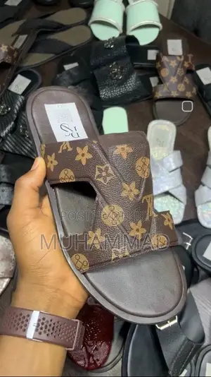 Luis Vuitton LV