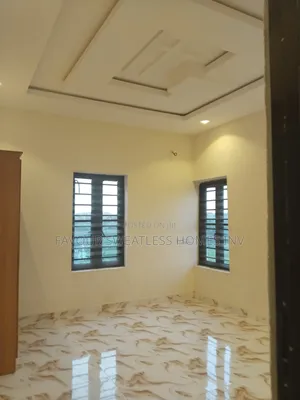 Mini Flat in Bankky Piece Height, Obafemi-Owode for rent