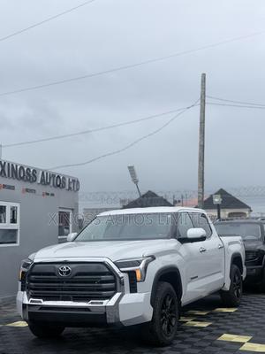 Toyota Tundra Limited 2022 White