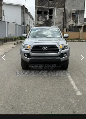 New Toyota 4-Runner 2025 Silver