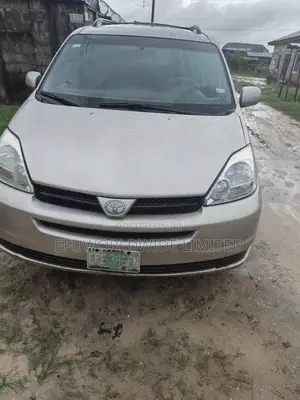 Toyota Sienna LE FWD 2006 Gray