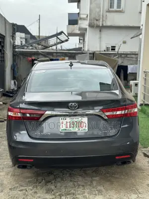Toyota Avalon Limited FWD Sedan (3.6L 6cyl 6A) 2016 Gray