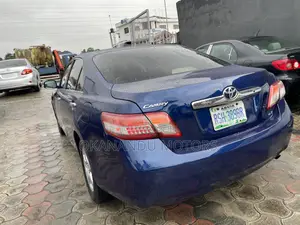 Toyota Camry 2009 Blue