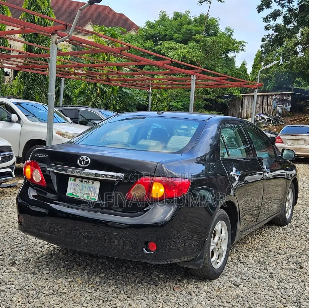 Toyota Corolla 2008 Black