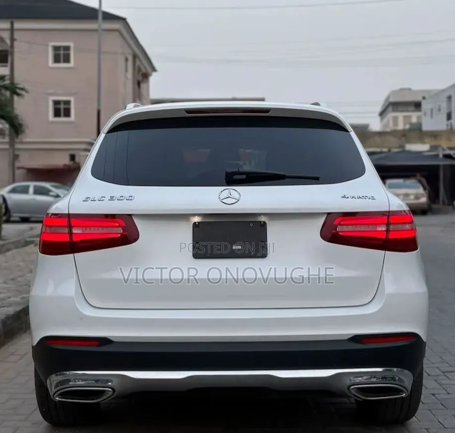 Mercedes-Benz GLC-Class 2017 White