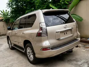 Lexus GX 460 Luxury 2016 Gold