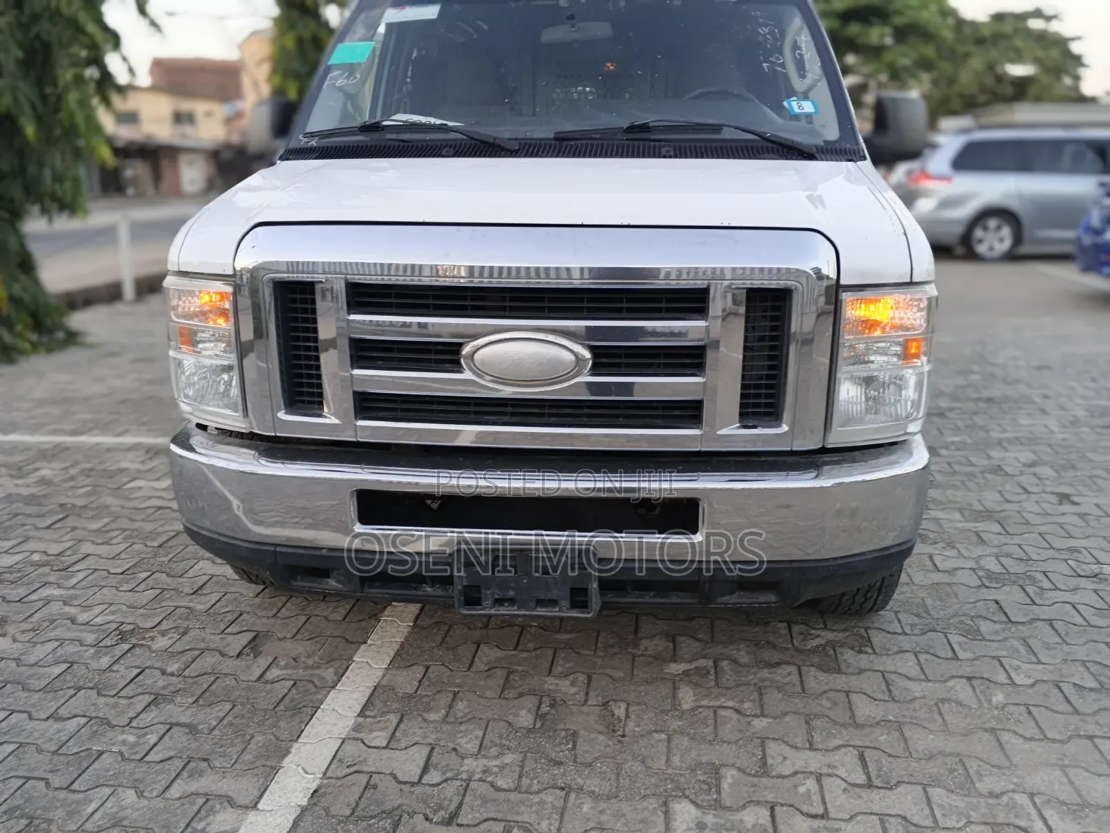 Ford E350 2014 White