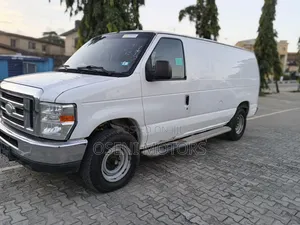 Ford E350 2014 White